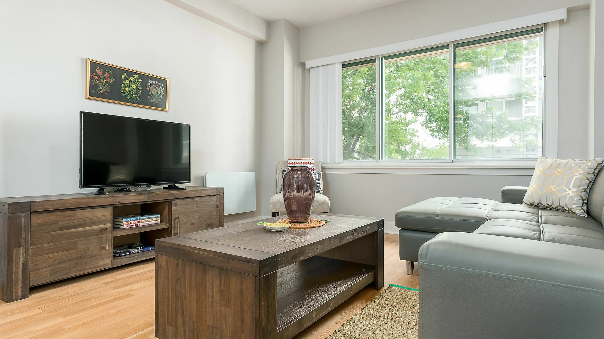Modern 1Br In Milton Park By Sonder Apartment Montreal