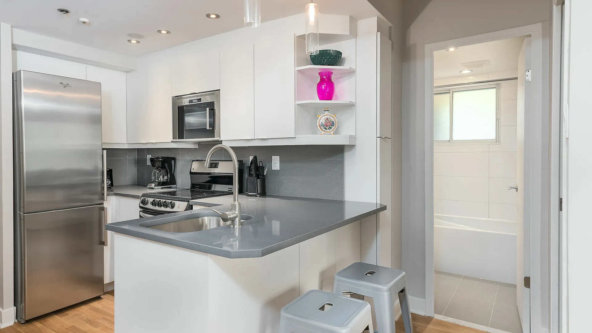 Modern 1Br In Milton Park By Sonder Apartment Montreal